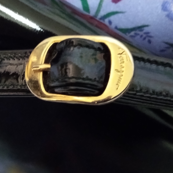 Salvatore Ferragamo Handbag - Picture 6 of 6